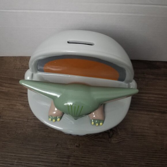 Star Wars Mandalorian Grogu Ceramic Money Bank - Picture 3 of 9